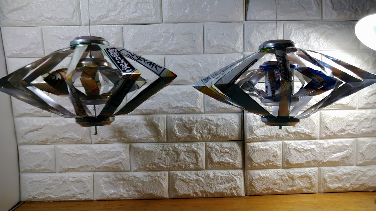 大小のアルミ缶を使って風車を作って見ました。