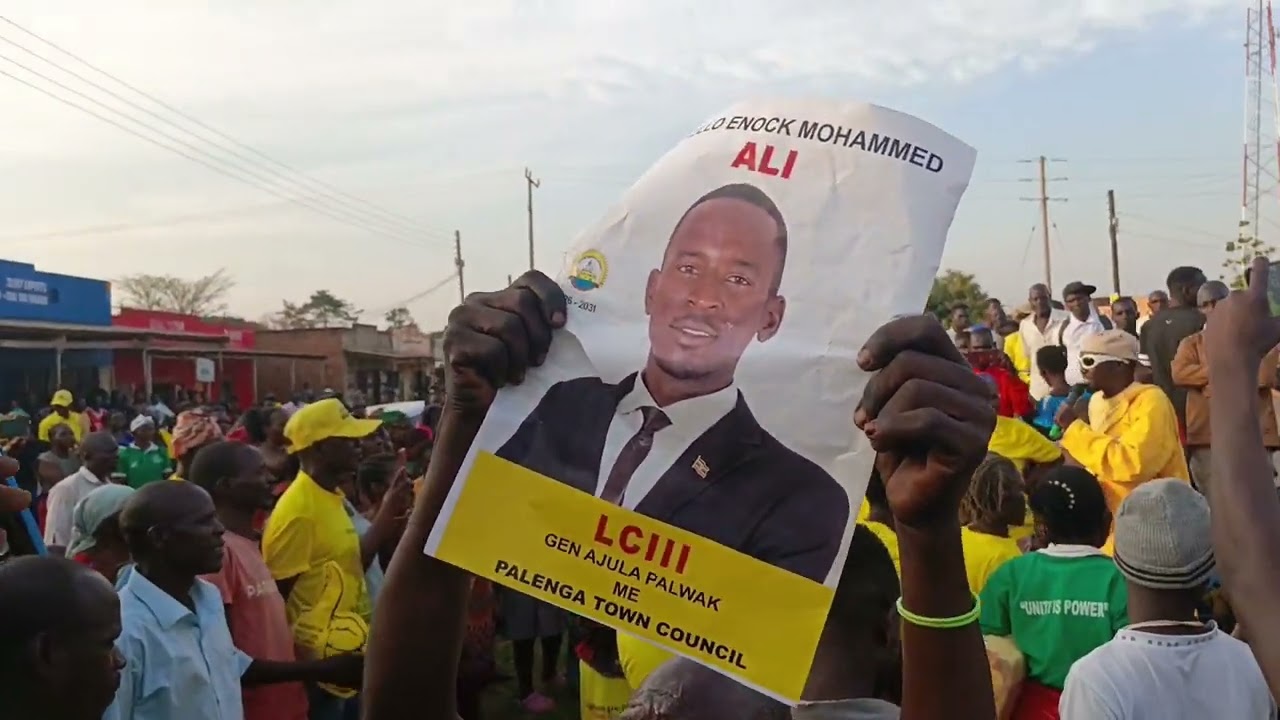 TODWONG ACHOLI OYEEEEEE