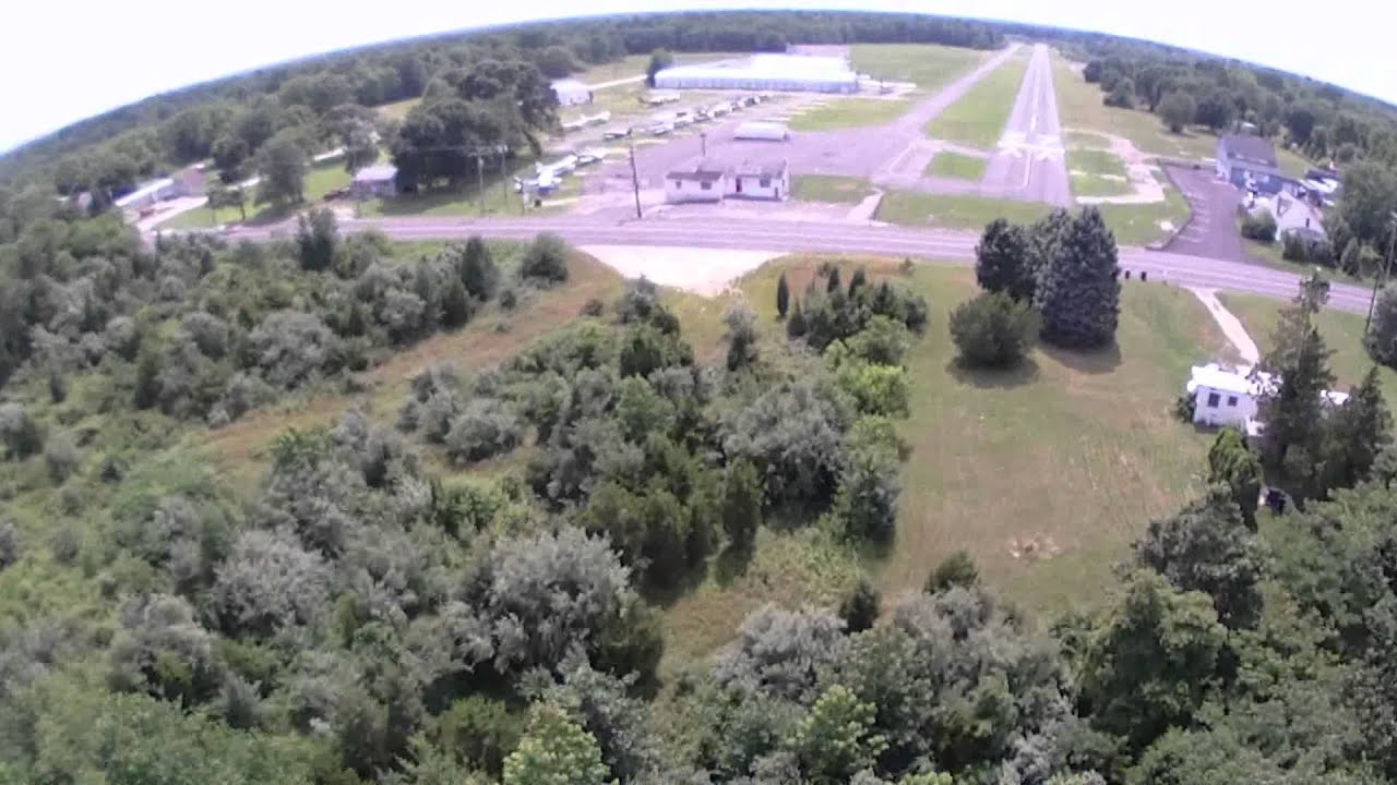 Landing Cross Keys (17N) Runway 27 Cross Keys, New Jersey July 4, 2011