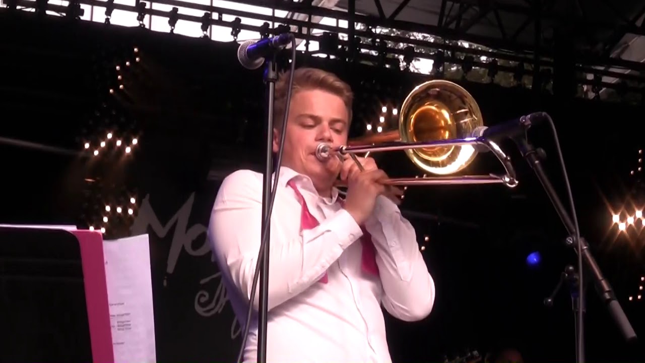 Groover Big Band - Misirlou @ Montreux Jazz 2019
