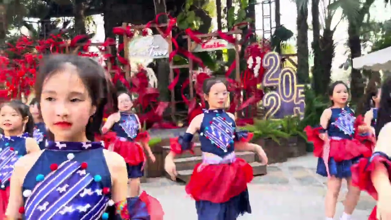 Mashup Tết Bao Vui / Choreo by Hương Đoàn / #zumbakids