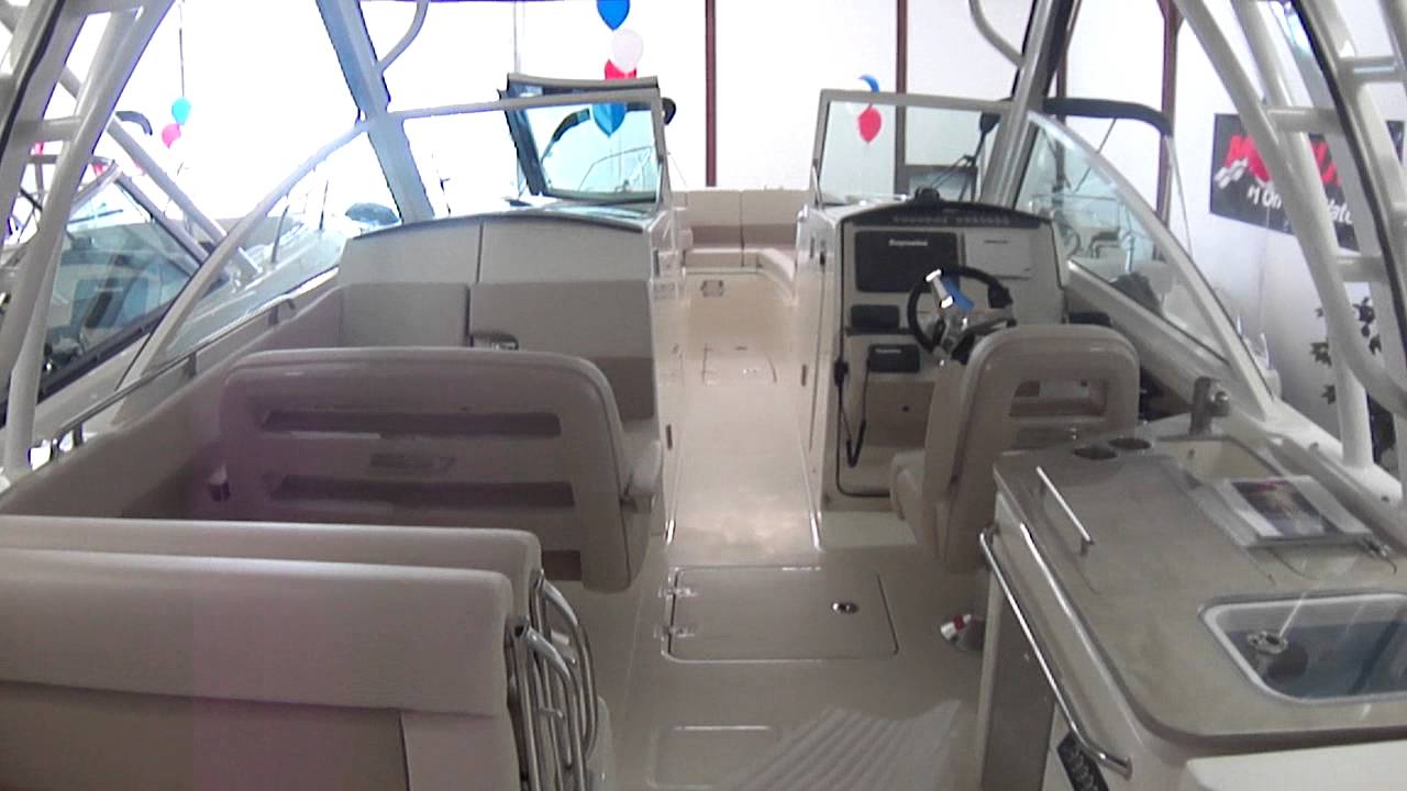 Boston Whaler 320 Vantage 2016 года, новая двойная консоль, продаётся на озере Эри в Clemons Boats