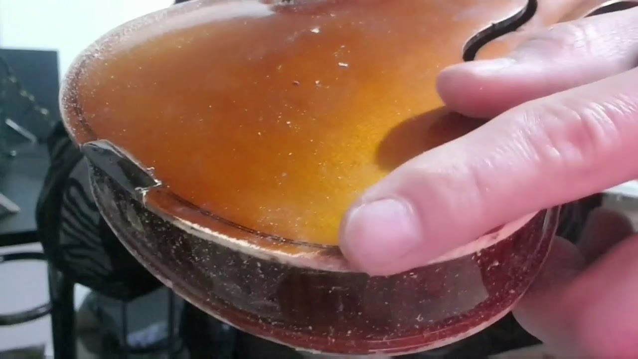 barniz de violín reparar golpes y raspes / how to fix violin scratches (just cheap violins) parte 1