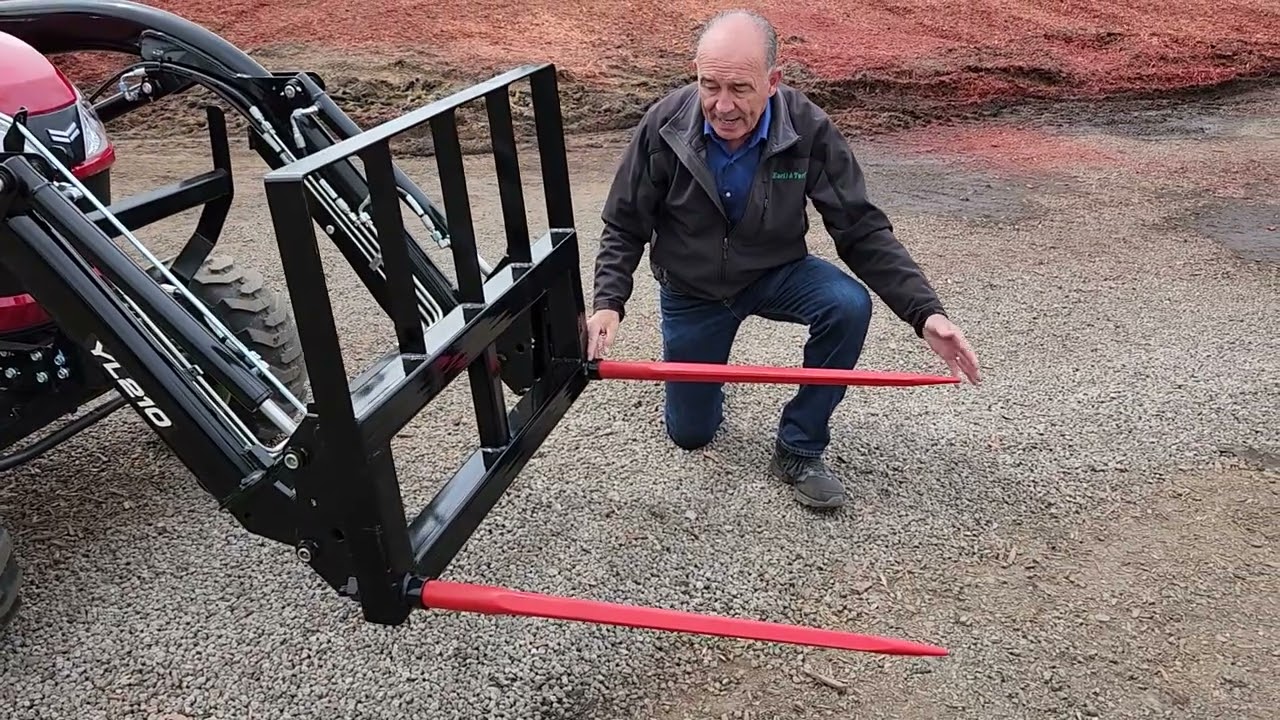 New 3000 LB Capacity Bale Spear for Compact Tractors