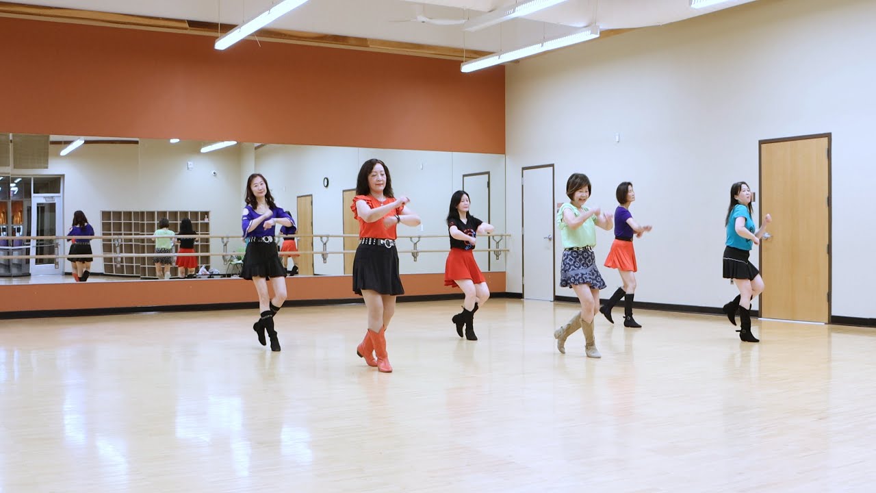 2 Step Turn - Line Dance (Dance & Teach)