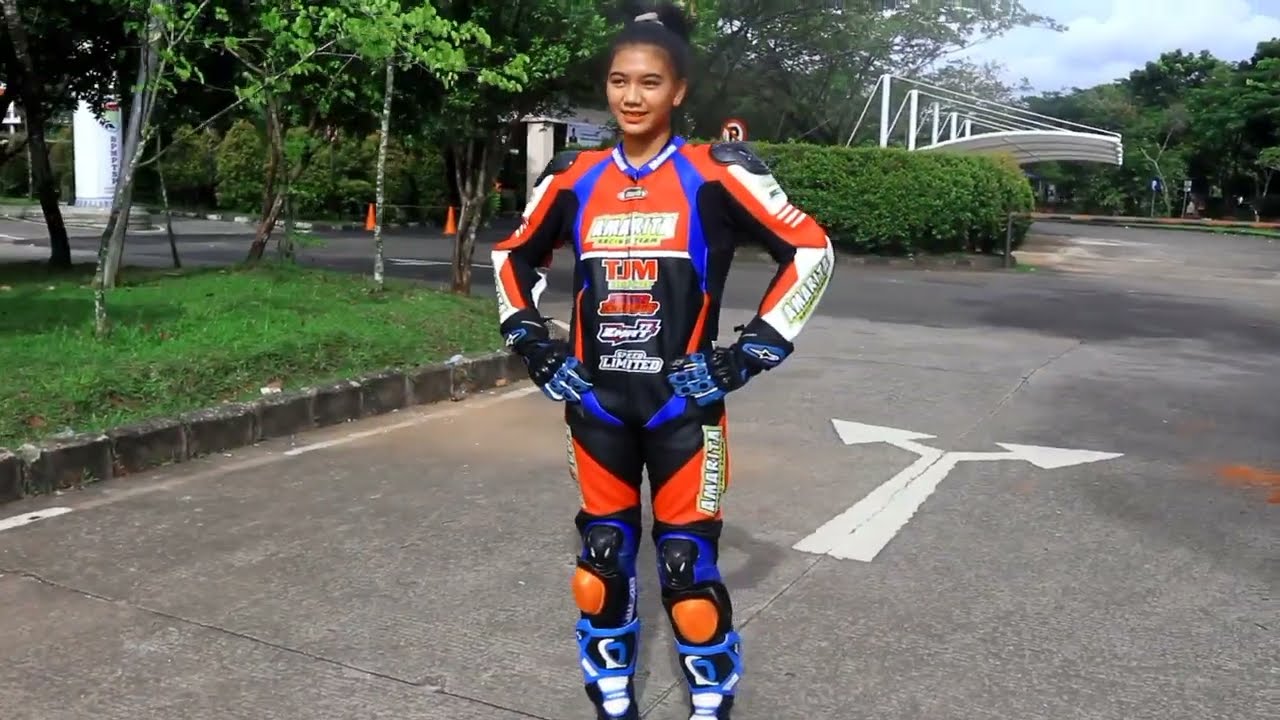 Tutorial pakai Wearpack balap, ladyracer kab Tangerang