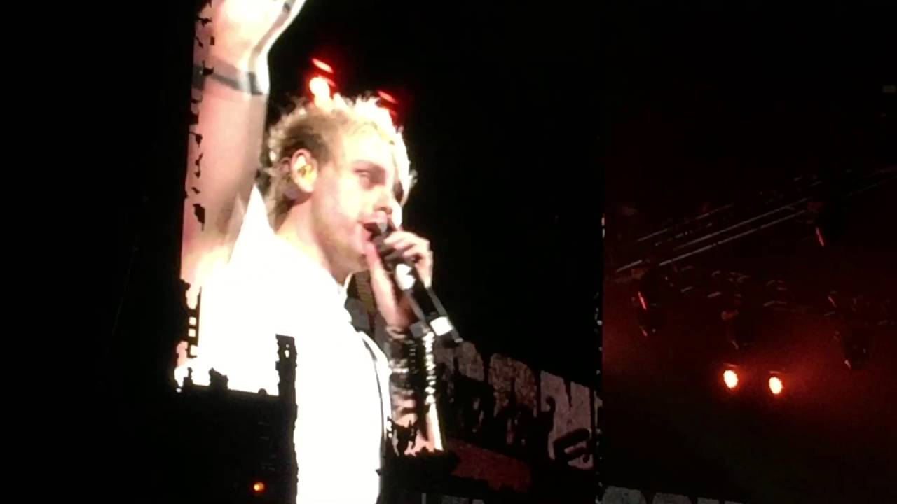 5 Seconds Of Summer - Permanent Vacation & What I Like About You