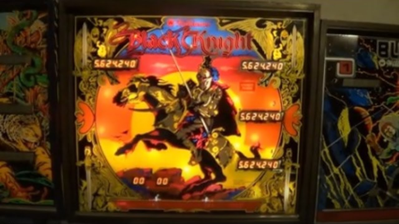 BLACK KNIGHT PINBALL MACHINE - BY WILLIAMS 1980. I OWNED SINCE 1982
