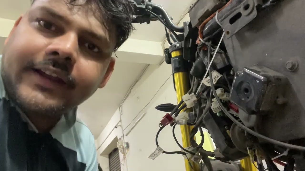 kyu problem aayi aisi rv400 me??