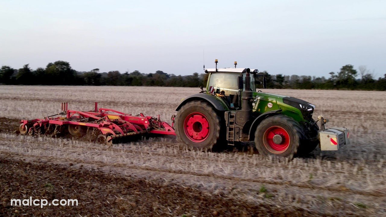 4Kᵁᴴᴰ Fendt 1050 Vario tractor & Väderstad Topdown 500 cultivator at sunset in Kelsale, Suffolk