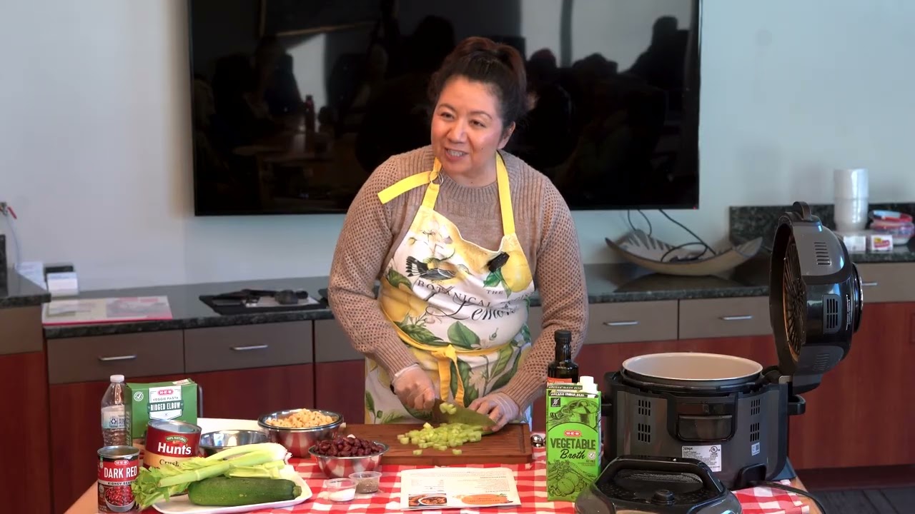 Nutrition w/ Chef Raquel - Smoothies, Soups & Salads -Week 2