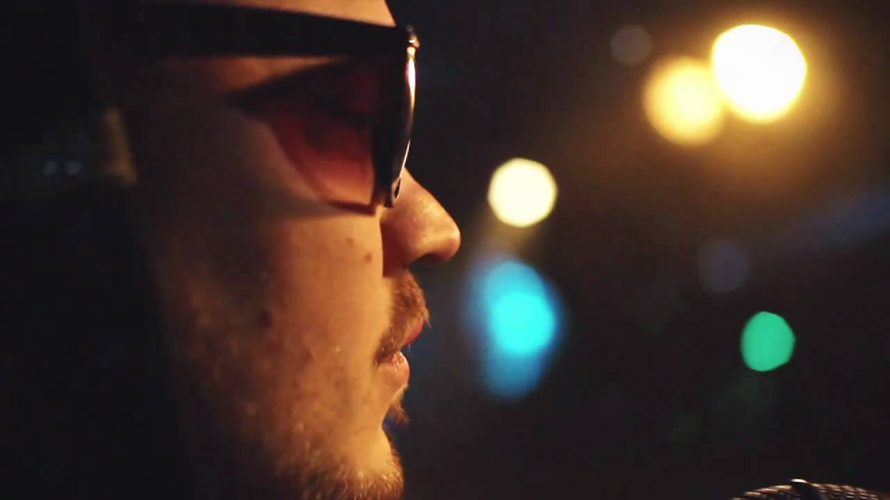 Ruger Hauer - Täällä (Live)