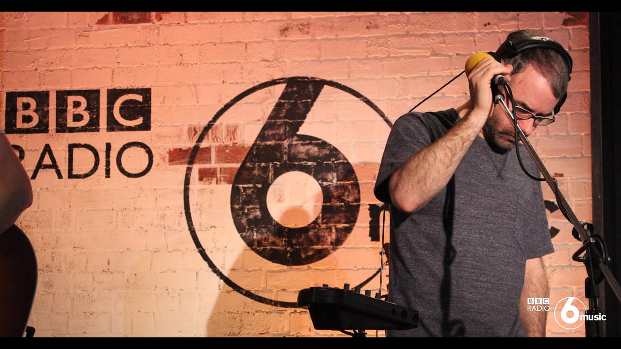 Steve Mason comes Alive in the 6 Music Live Room.