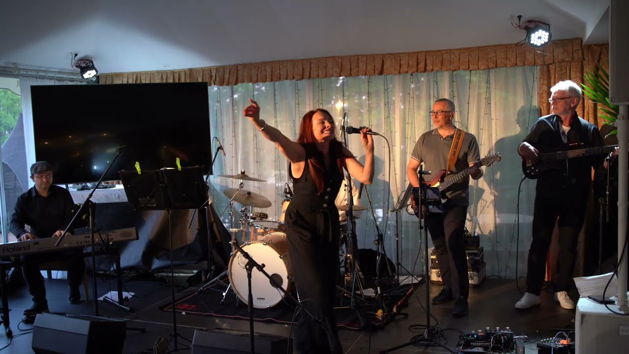 Jana Vaculíková & Band - Milord (Hana Hegerová) live 2025