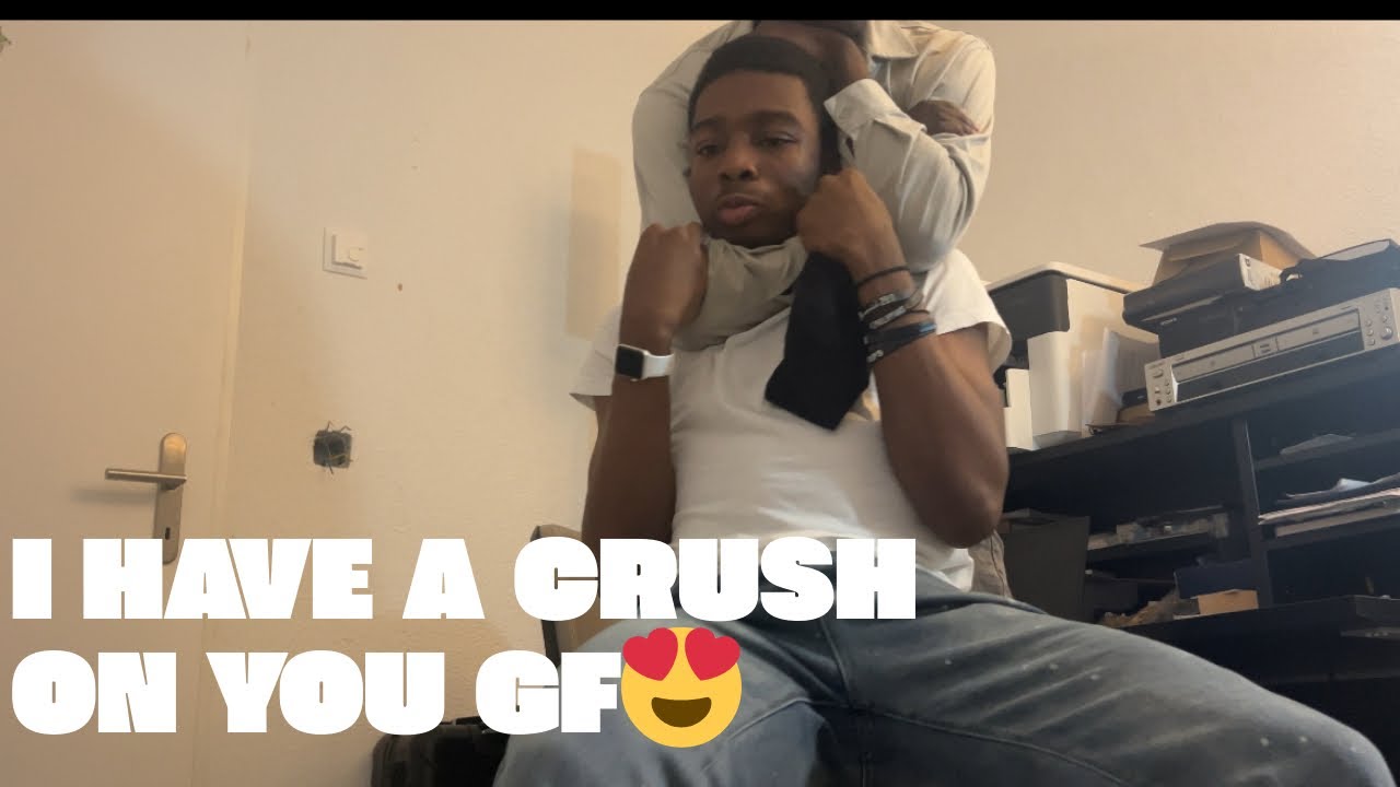 I HAVE A CRUSH ON YOUR GF PRANK ON CLOSE FRIENS (HE CRASHED OUT😳)