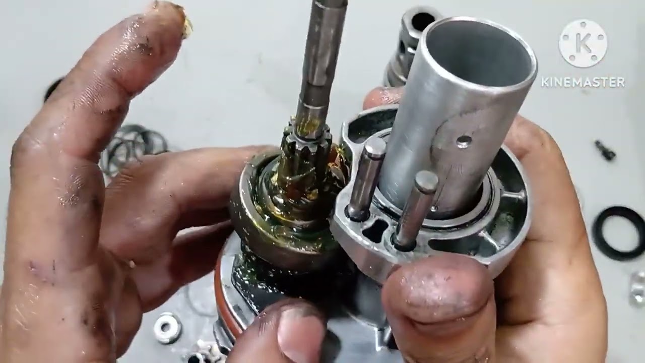 FURADEIRA MAKITA HR 2470  ( Martelete não bate).
