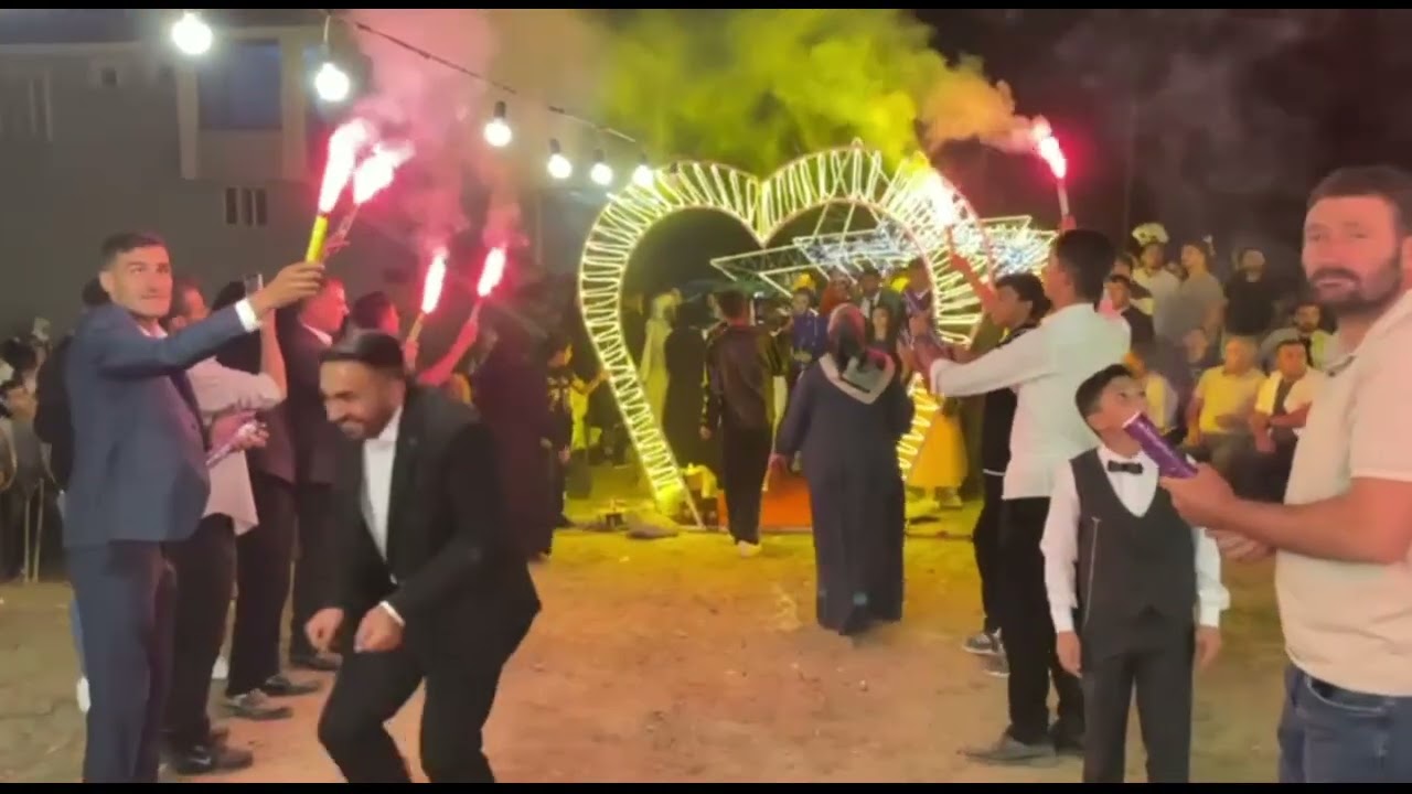 Malazgirt Beşçatak Köyünden Yıldız Ailesinin Muhteşem Düğün Şöleni