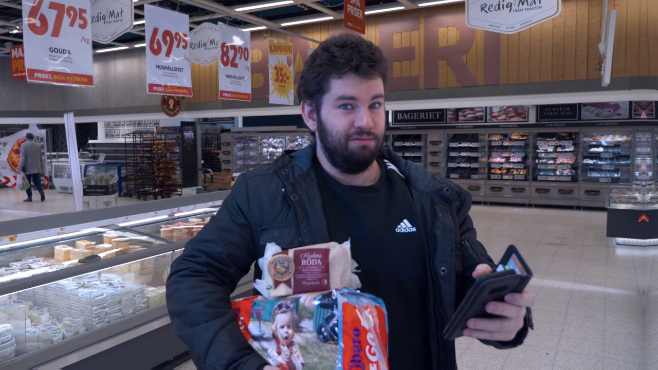 Ica Maxi - Använd snabbkassan!