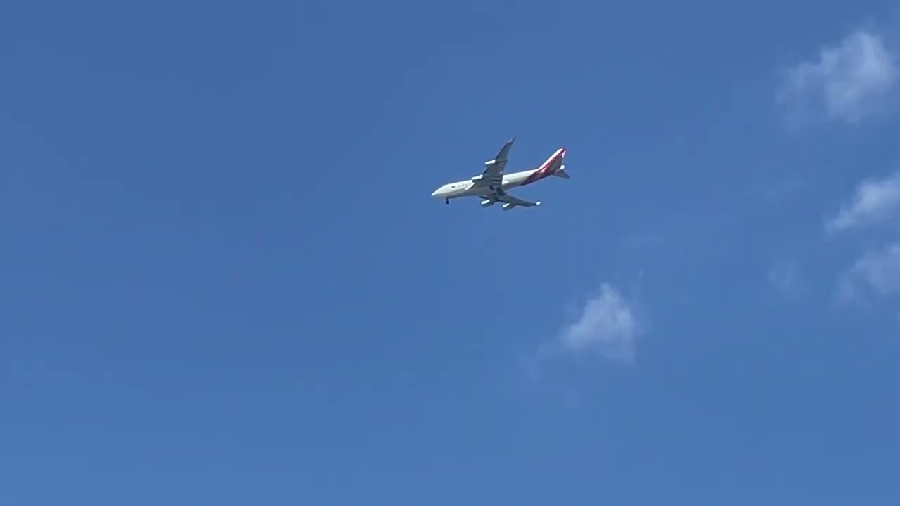 Kalitta Air Boeing 747-4B5 (K4651, N708CK) landing to JFK Airport from AND