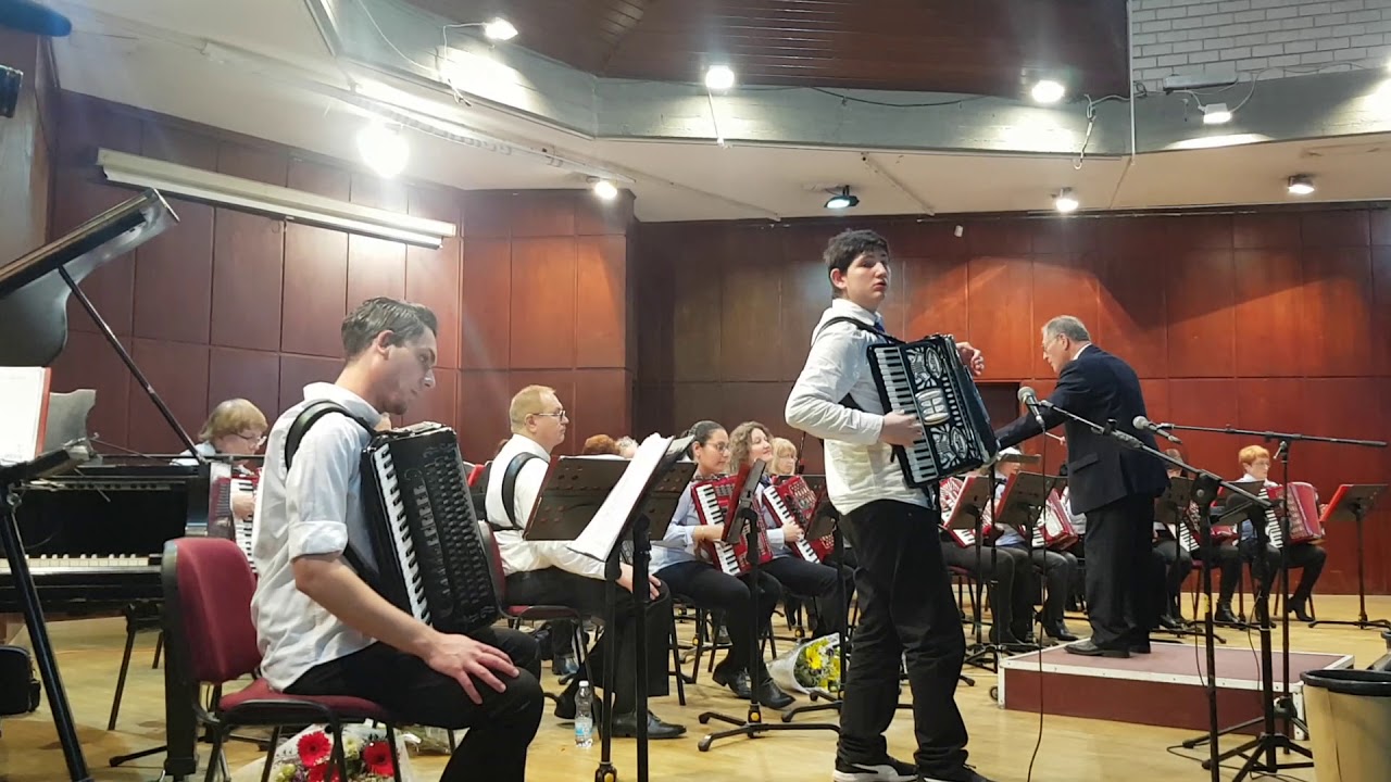 Chikorelia Romanian music - solo Ori Ofek - Victor Derenboim Accordion orchstra - 17.1.2019 concert