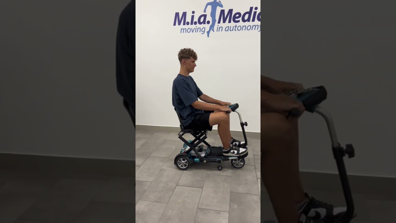 S19 SCOOTER ELETTRICO PIEGHEVOLE: istruzioni d'uso (ENGLISH & ITALIAN)