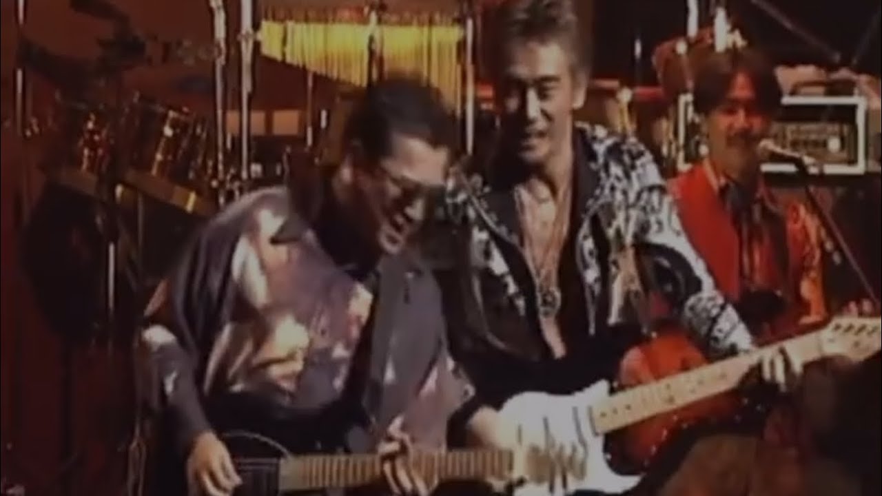 #安全地带 • Lonely Far (CAFE JAPAN TOUR '96)作詞：松井五郎  作曲：#玉置浩二