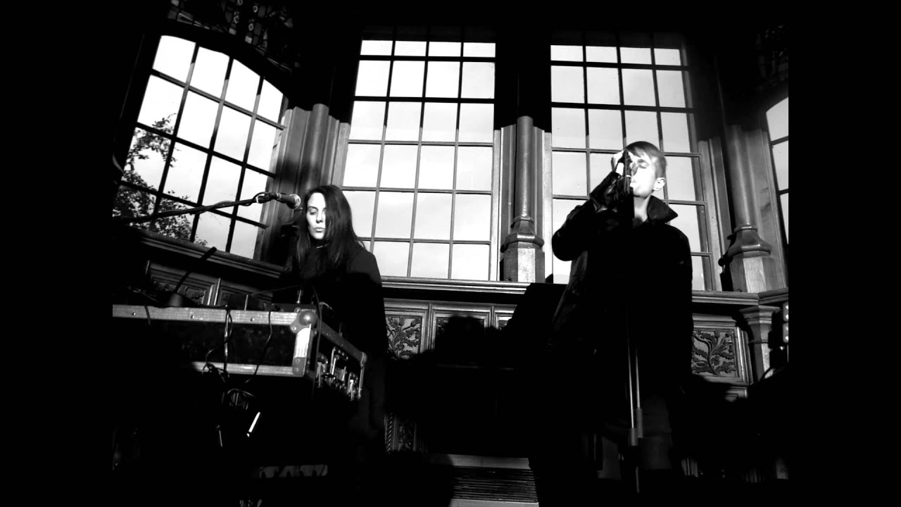 Cold Cave - Plainsong (Live)