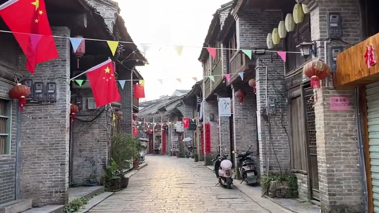 漓江不可错过的一段--兴坪古镇,最好住在古镇，古镇游荡漫步漓江    An unmissable section of the Lijiang River -#旅行记录 #房车旅行  #中文vlog