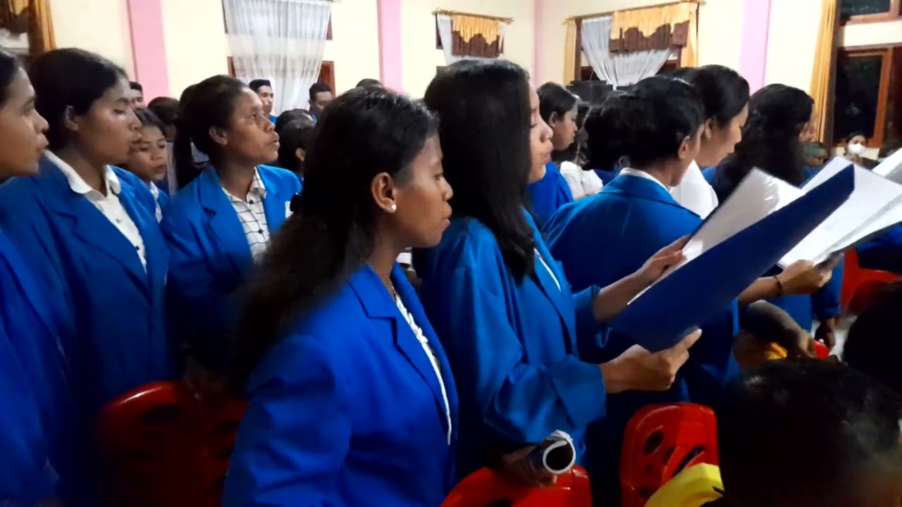Paduan Suara STP Reinha Larantuka