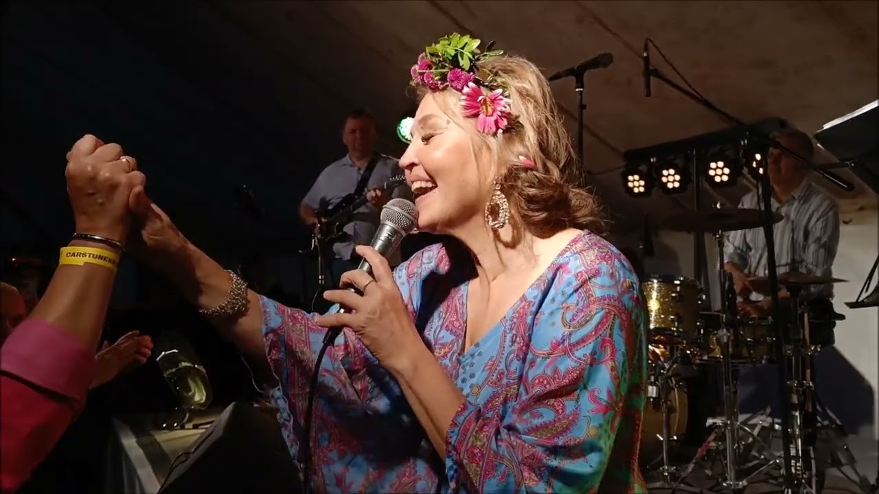 Marita Taavitsainen & Roulette - André