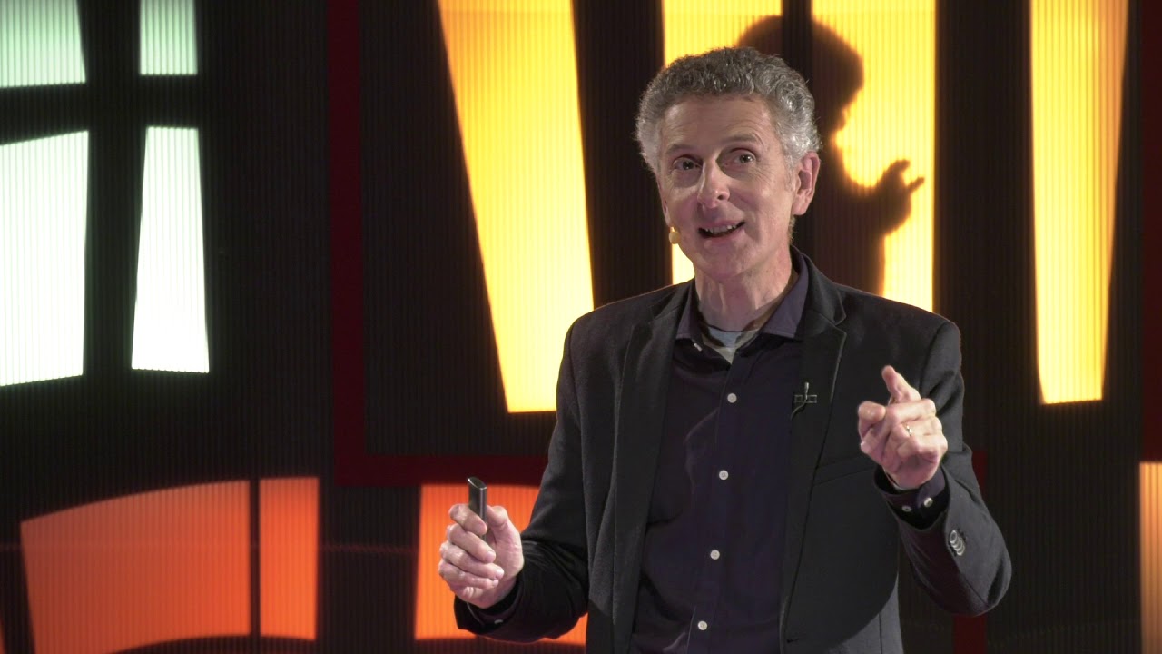 Los superpoderes de los datos | Manuel Enciso | TEDxMálaga