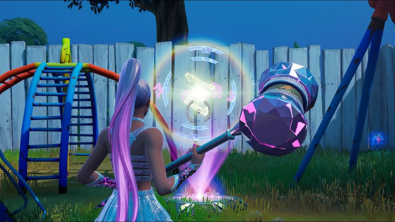 Use an Alien Hologram Pad at Risky Reels or the Sheriffs Office &ndash; Fortnite Rift Tour Challenges
