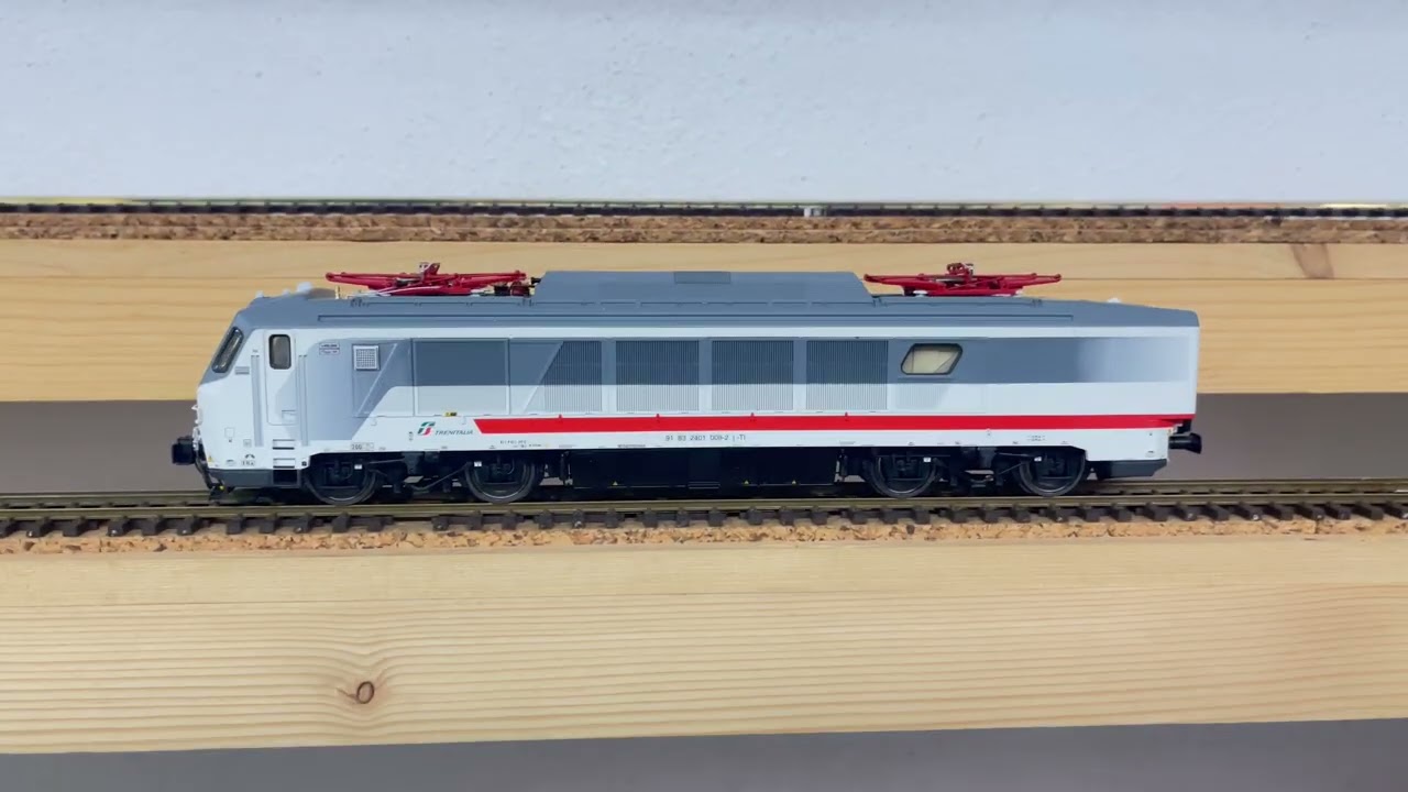 E 401-009 trenitalia livrea intercity day ACME SET 79096
