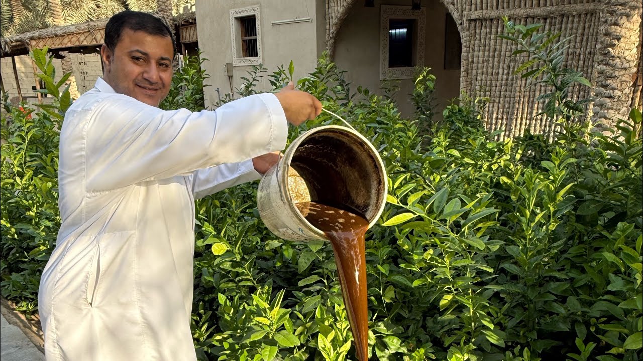 العناية للشجرة المثمرة في فصل الصيف