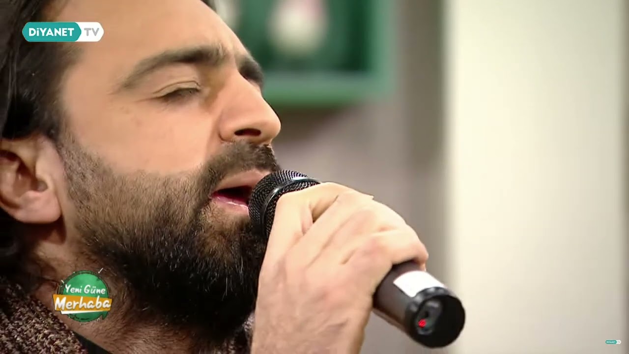Hasan ÖZER - CİHAN İÇRE ŞAH EDER