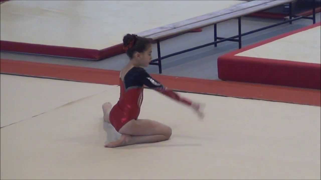 Championnat Départemental /Equipe Gym - Célia 9 ans