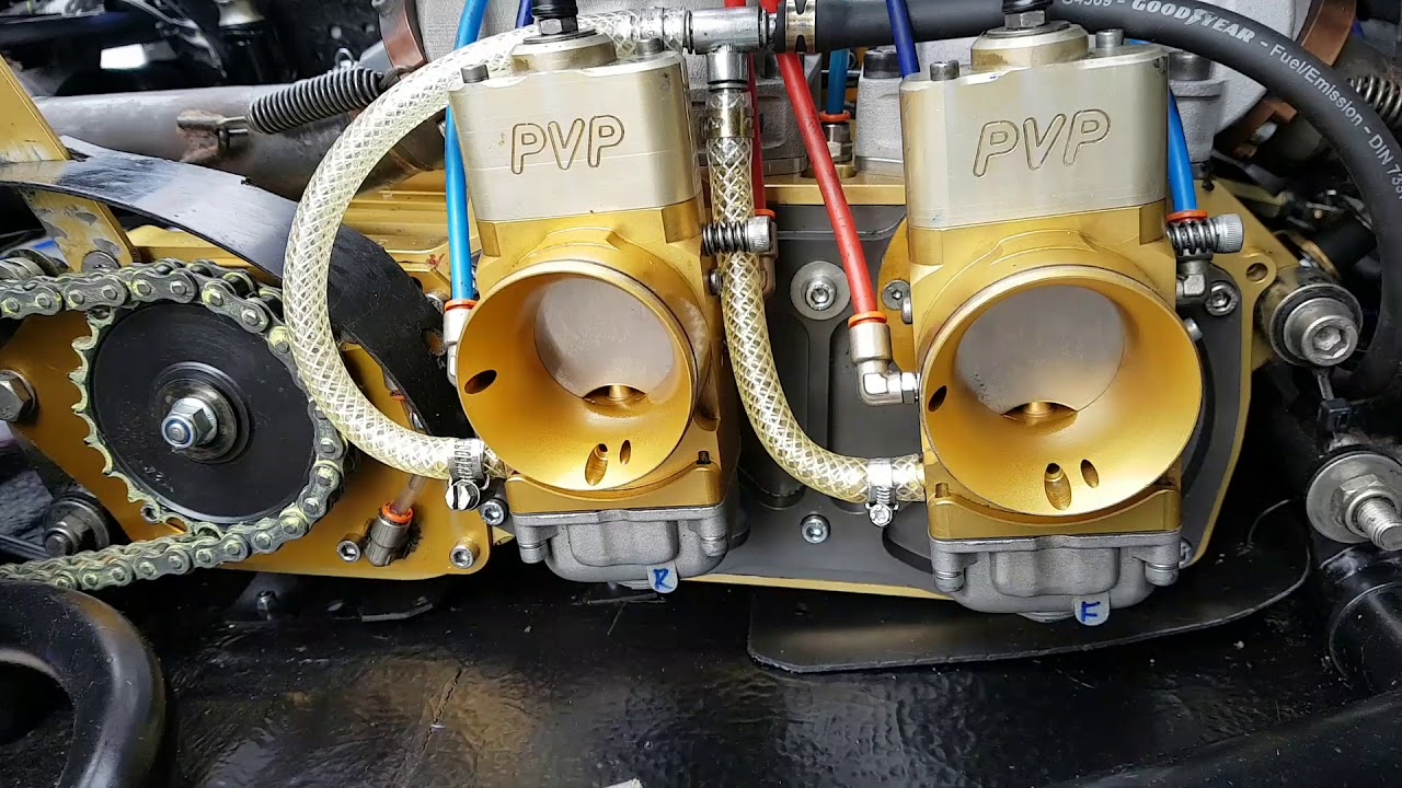 Superkart 250 cc PVP 252 engine warm up