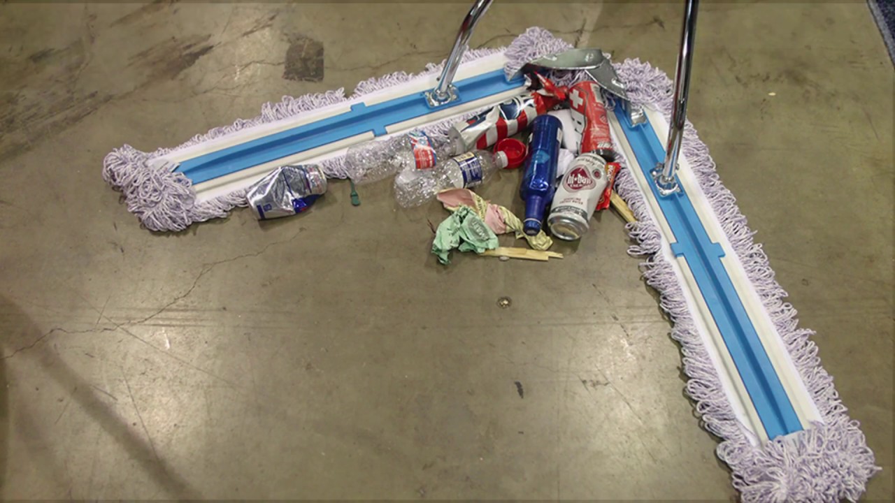 Filmop® V-Sweeper® Floor Dusting Demonstration
