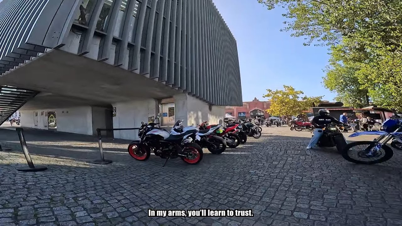☀️🏍️ Dragstar no Cais de Gaia | Motos, Multidão & Estrada à Beira do Douro 🌊✨