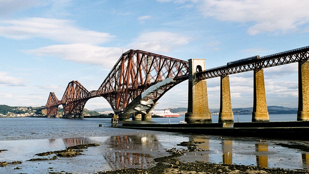 Booking airport transfers from Edinburgh to Glasgow