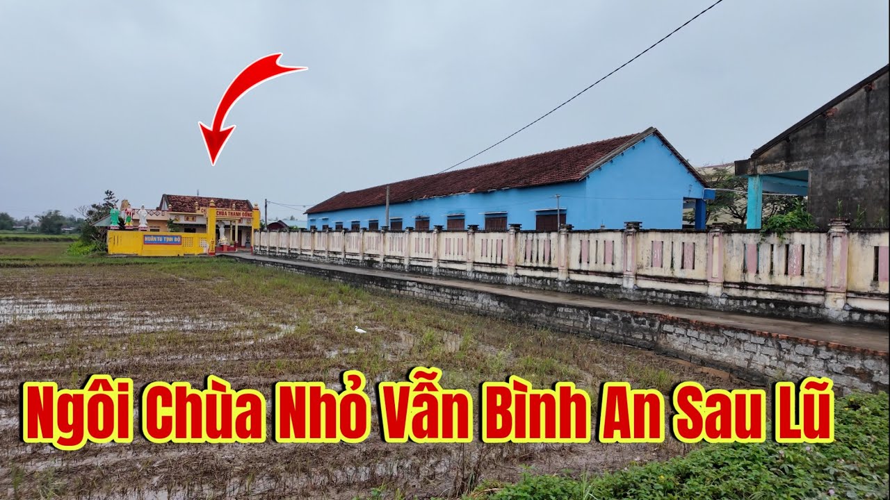 Ng&ocirc;i Ch&ugrave;a Nhỏ Ở Trung T&acirc;m B&atilde;o Nhưng Vẫn B&igrave;nh An v&agrave; Thanh Tịnh