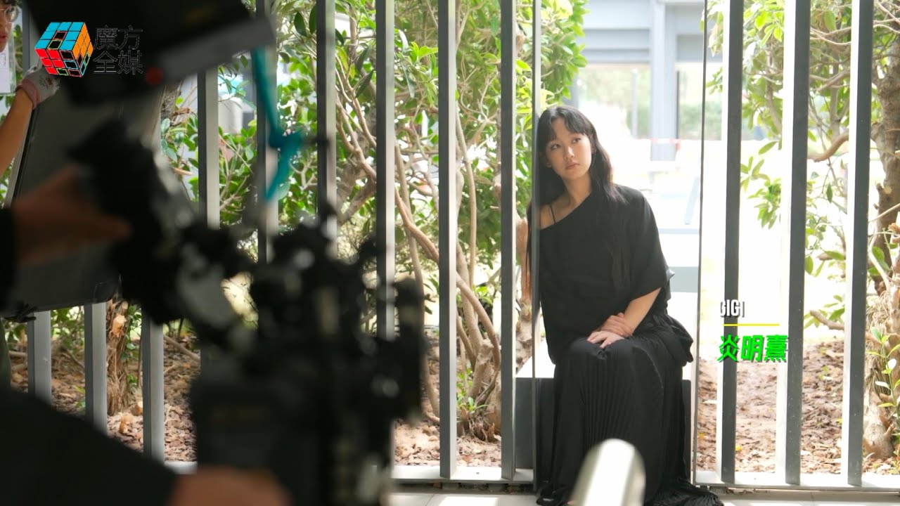 演唱會門票開售前出新歌 炎明熹《透光者》MV演黑天鵝跳芭蕾舞獲讚有潛質