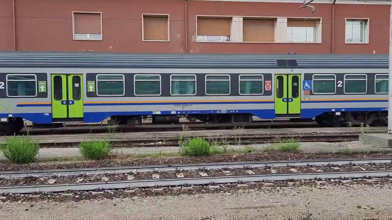 Treni alla stazione di Foligno