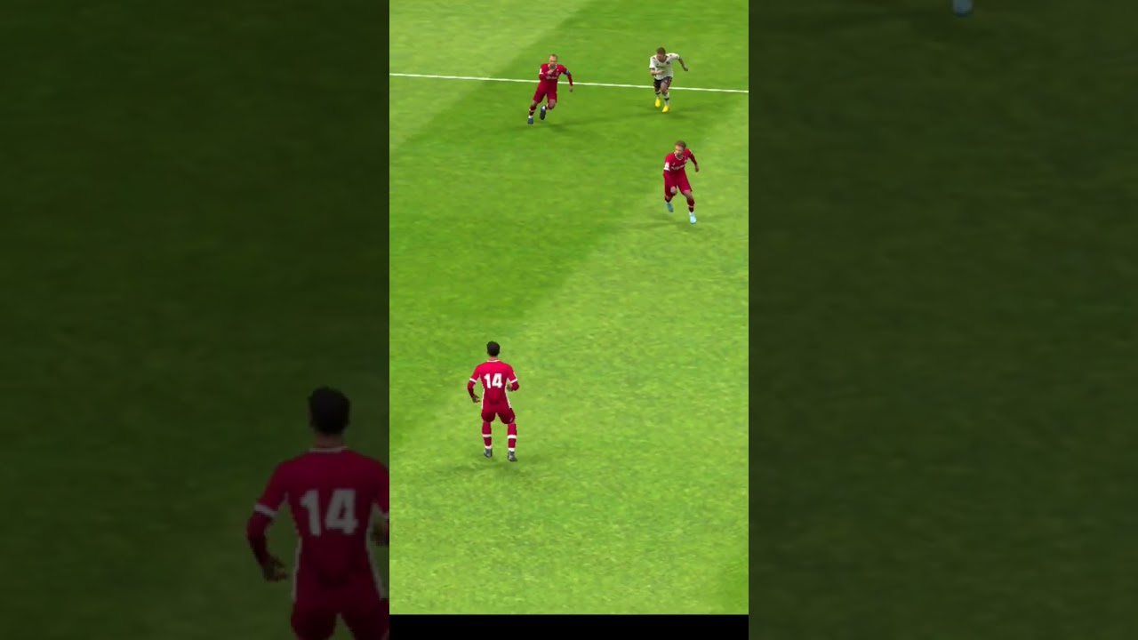 PES2022#shorts #youtubeshorts #tranding #mbappe #skills #lewandowski #reels #explore #pesupdates