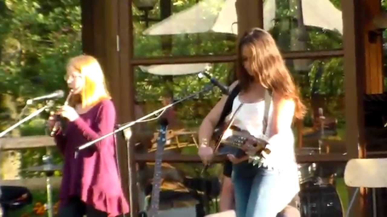 Äppelbo Julia Frölich Nyckelharpa Alma Carr Flöjt  Arne Risberg