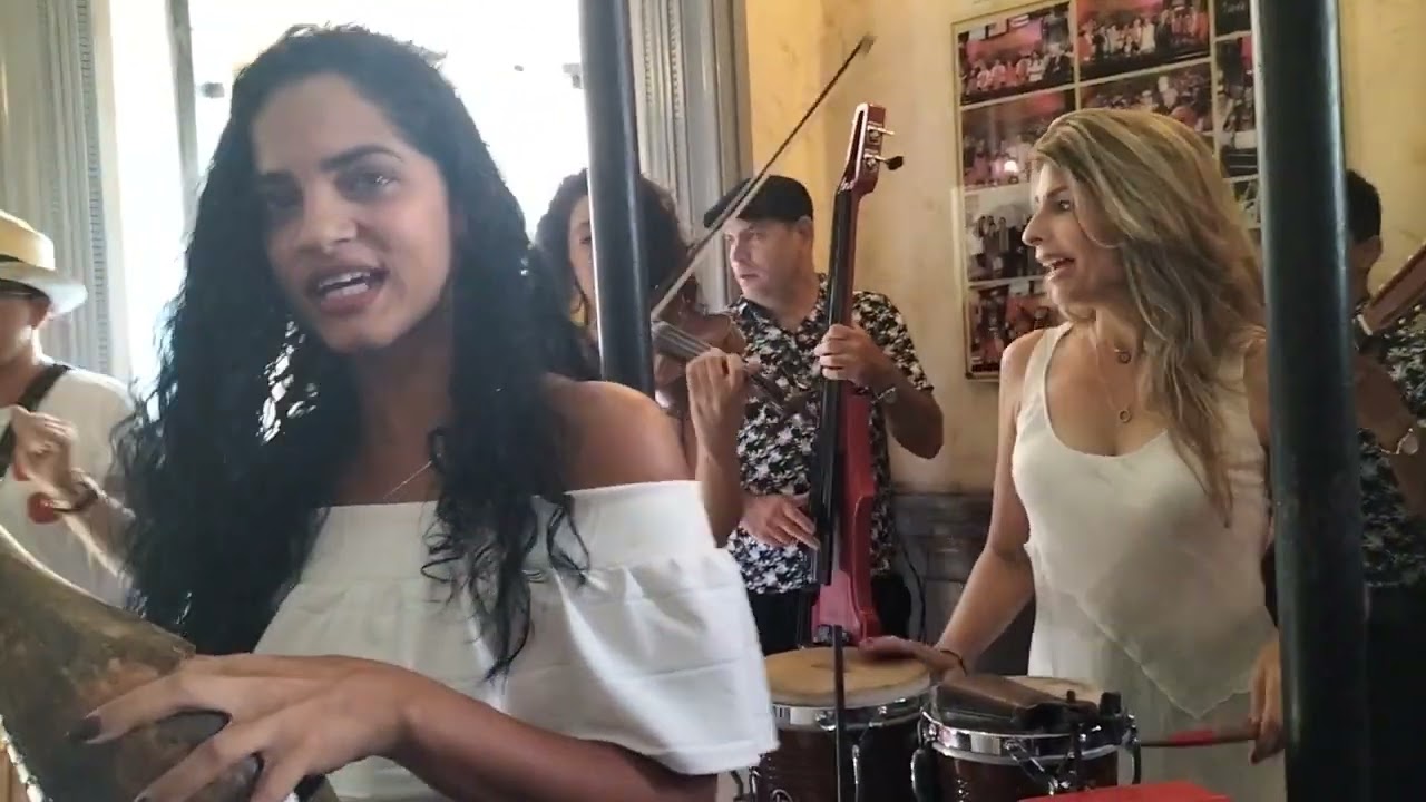 El Floridita restaurant  bar in Havana, The Floridita is an famous historic bar ,. live performance