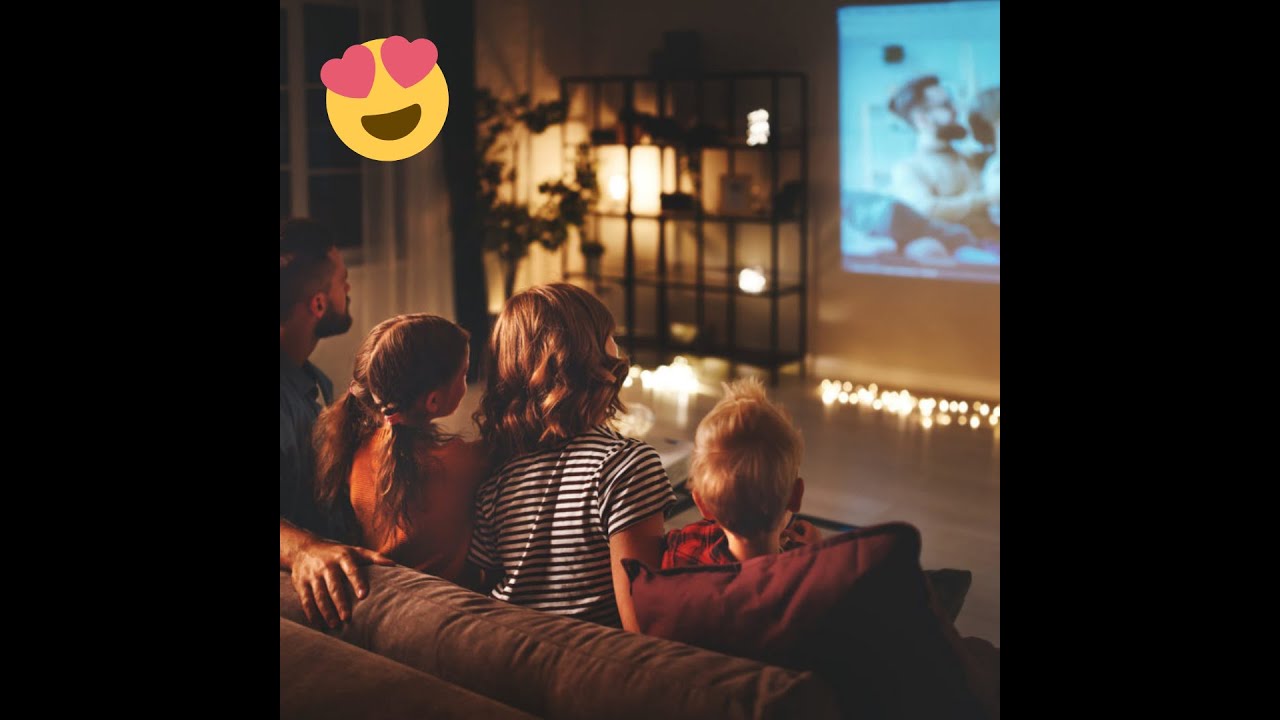 Pinnacle&trade; Outdoor Movie Screen + Projector (Affordable Home Theatre)