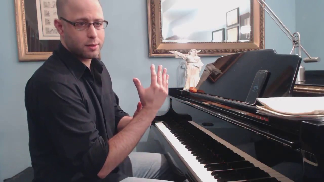1 Piano Technique: Elbow motion  (1st frame)