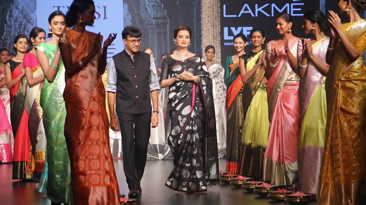 Diya Mirza For Santosh Parekh | Tulsi Silk | Lakme Fashion Week Winter/Festive 2016