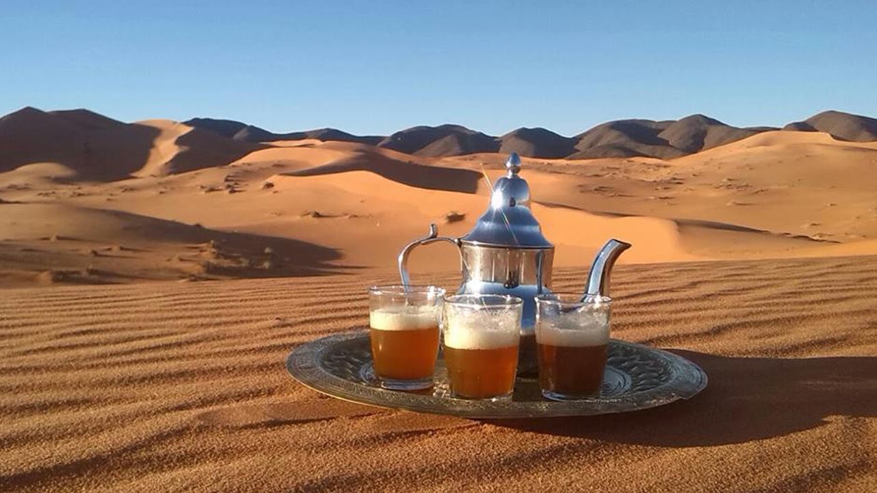 موسيقى حسانية صحراوية مغربية جميلة Beautiful Moroccan Hassani Sahrawi Music